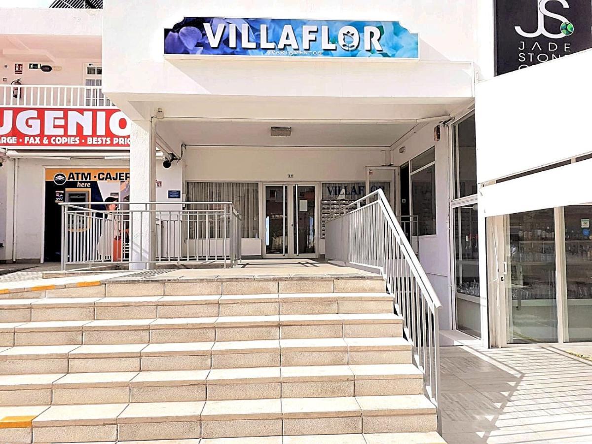 First Line Floor With Amazing Sea View Air Conditioned Just 50m From The Apartment