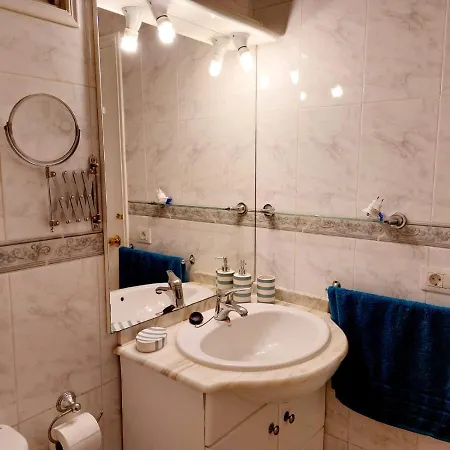 First Line Villa Floor Studio Apartment With Amazing Sea View Air Conditioned Just 50M From The Beach Costa Adeje  Exterior photo